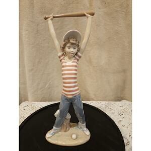 Vintage Lladro Little Leaguer Exercising Gloss Figurine 5298 -Retired - No Box